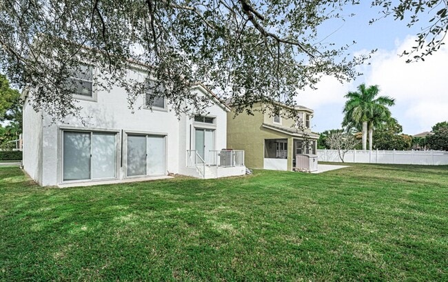 Photo - Spacious 4-Bedroom with 3 Full Baths in Royal Palm Beach!