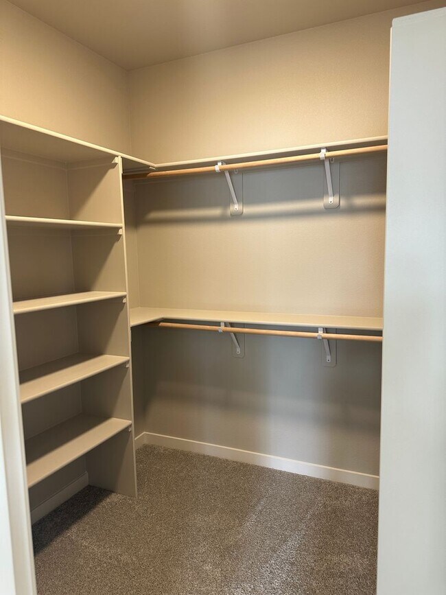 Photo - Alderbrook Homes, New Construction, XL Home for Rent!