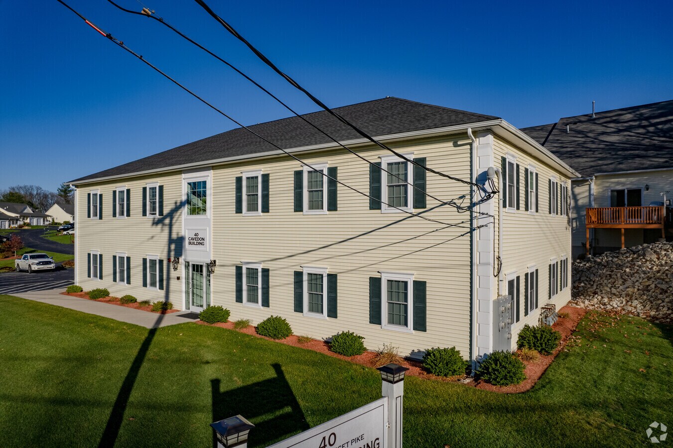 Photo - Rock Cliff Farm Apartments