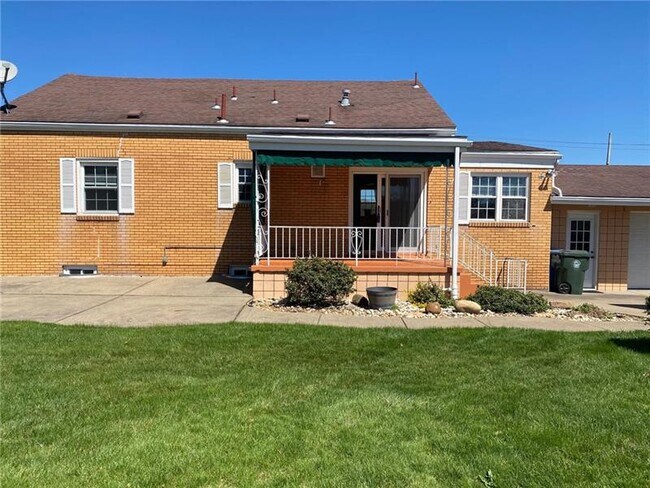 Photo - 4706 Brownsville Rd