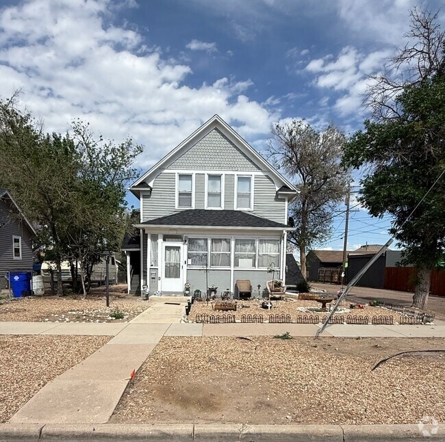 Building Photo - 414 9th Ave Unit 414 9th ave  b Rental