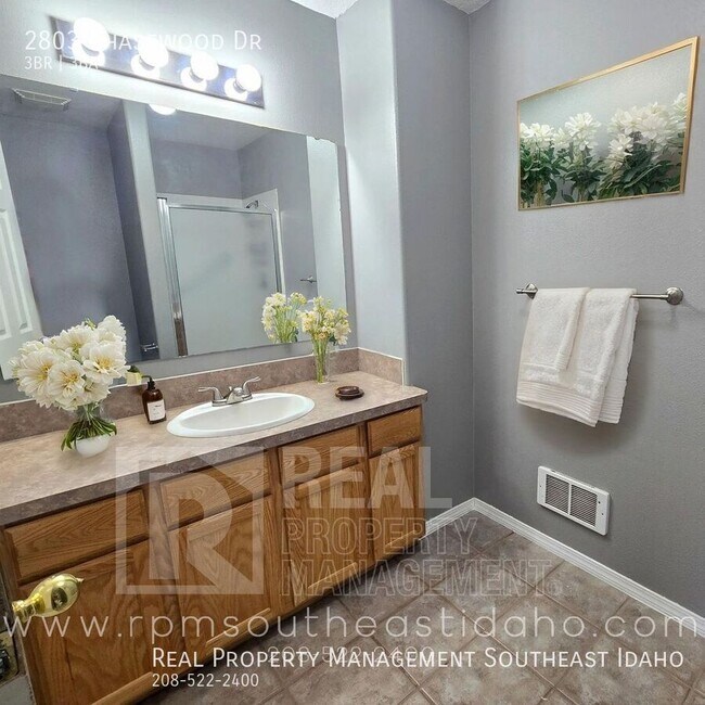 Photo - 2803 E Chasewood Dr