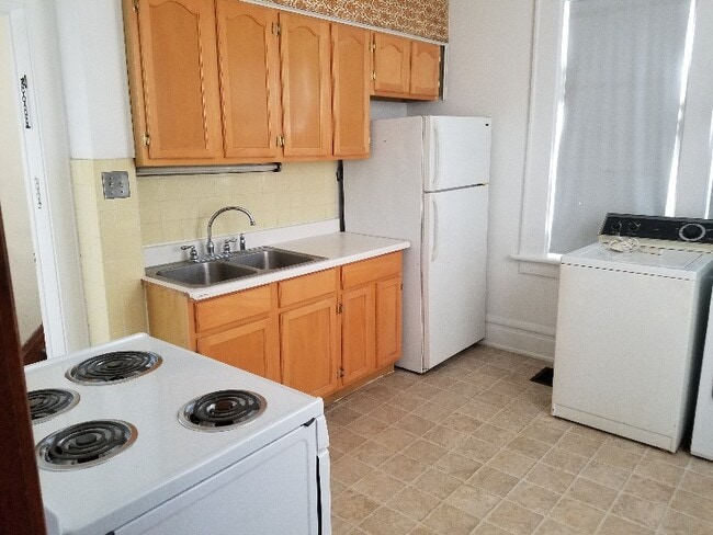 Photo - 1793 1/2 N 4th St