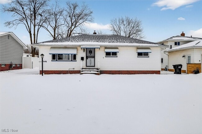 Building Photo - 5969 Marra Dr