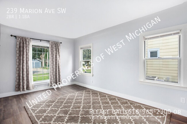 Photo - 239 Marion Ave SW