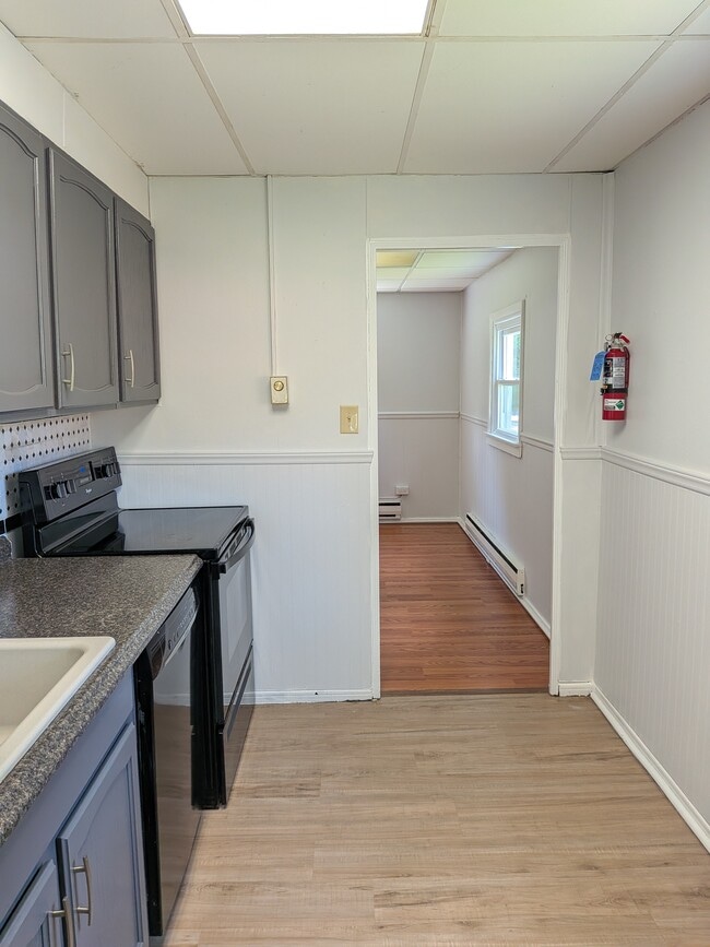 Cocina - 309 W Main St