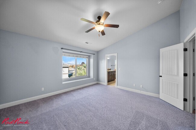 Photo - Charming 3 Bedroom Townhome