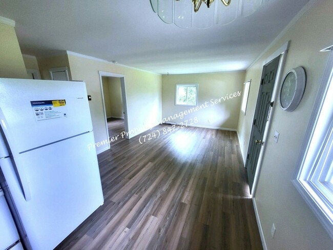 Photo - 129 Kennard Rd Unit 2