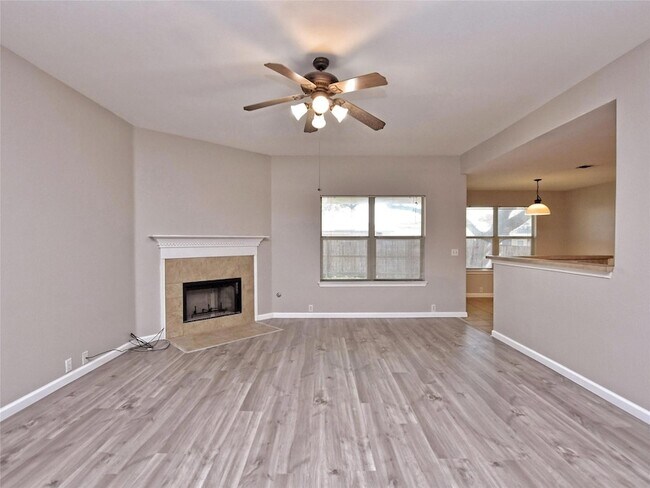 Photo - 2300 Amy Lynn Ln