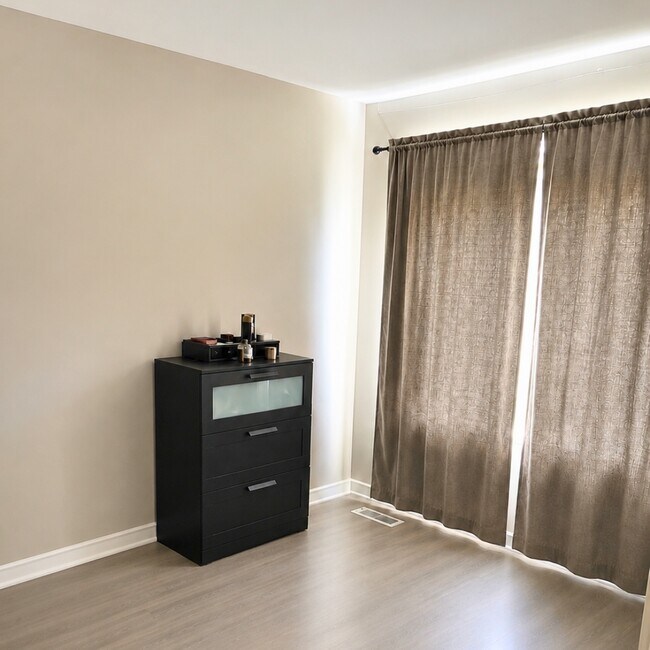 Photo - 8756 Beacon Cir