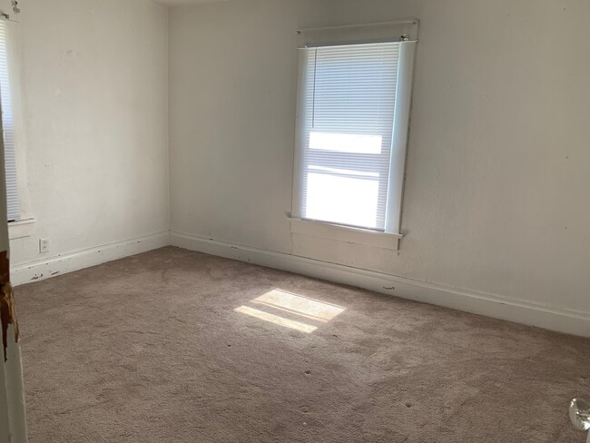 Photo - 532 Western Ave