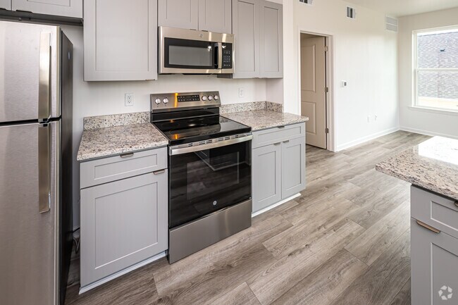 1BR, 1BA - Kitchen