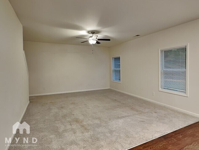 Photo - 110 Lindsey Dr