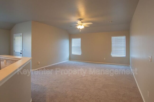 Photo - 1124 Granite Ln