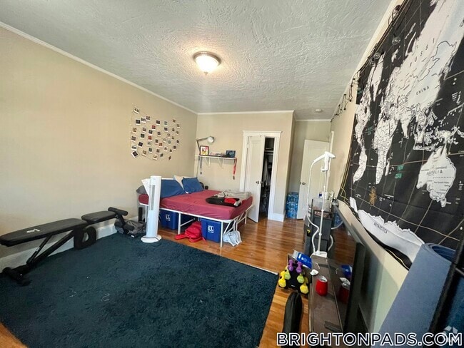 Building Photo - 30 Hatherly Rd Unit 1 Rental