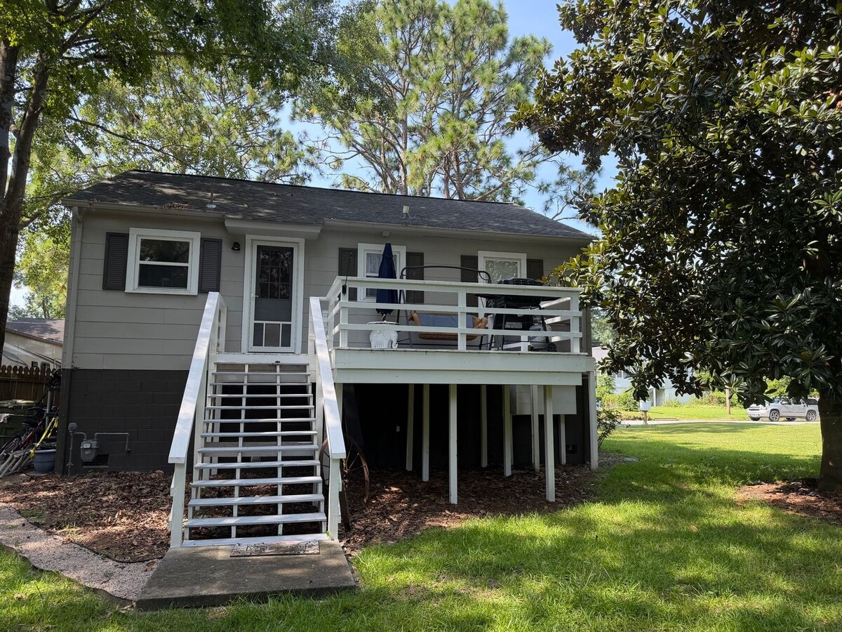 Photo - 722 Willow St