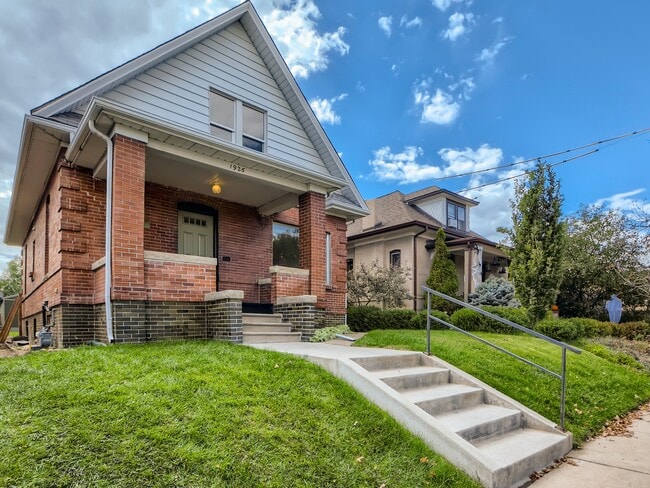 Photo - 1926 W 37th Ave