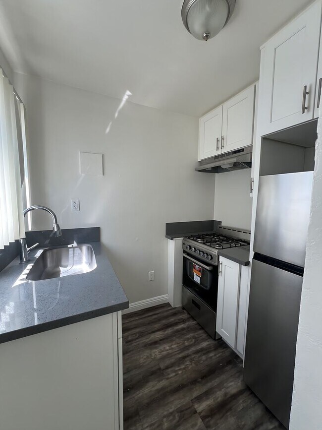 819 S Palos Verdes St Unidad E1