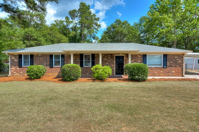 Building Photo - 608 Cedarwood Ct