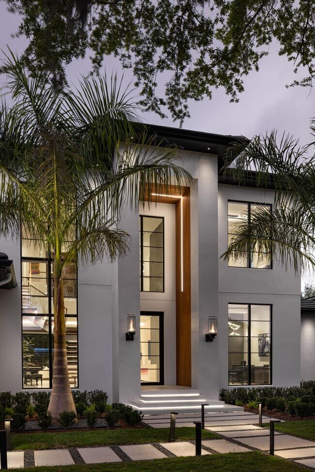 Photo - 1221 Richmond Rd