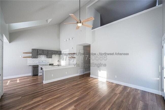 Photo - 2407 W Ash St