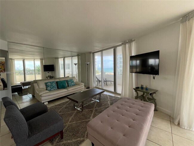 Photo - 5151 Collins Ave Unit 624