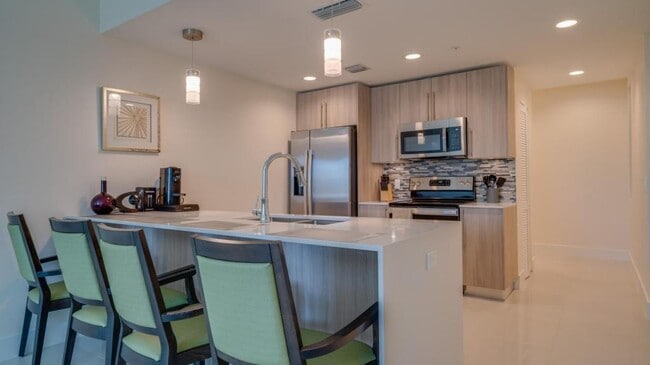 Photo - 15901 Pointe Cir