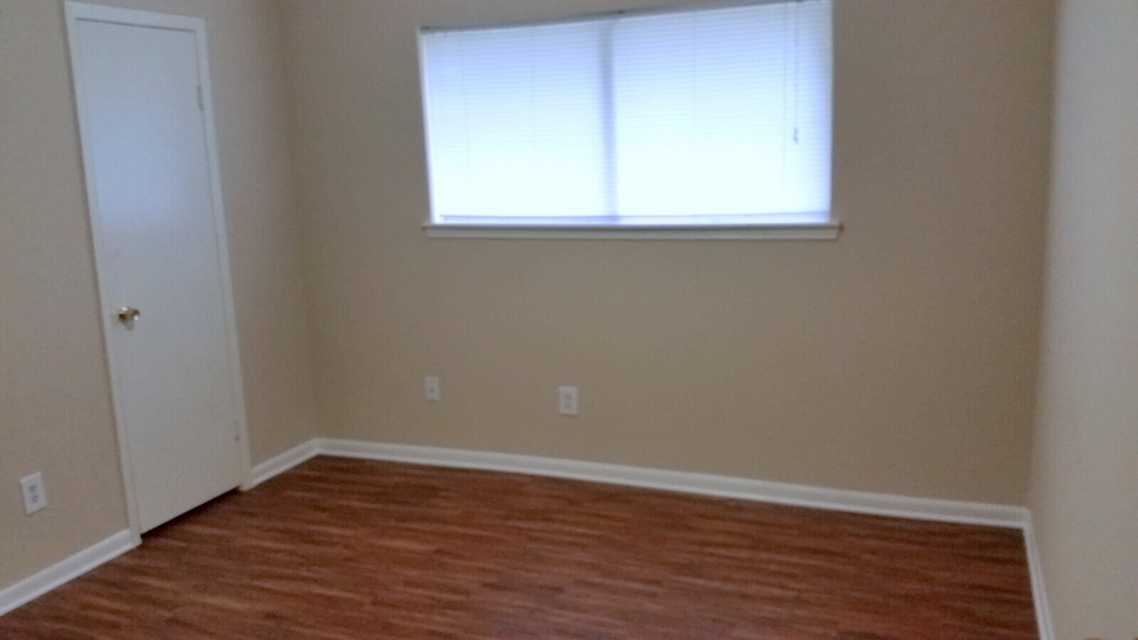 Photo - 430 Mistywood Dr