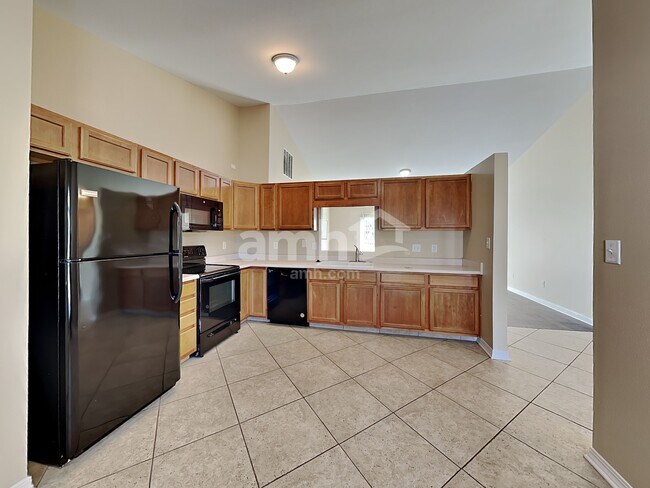 Photo - 937 Heatherwood Dr