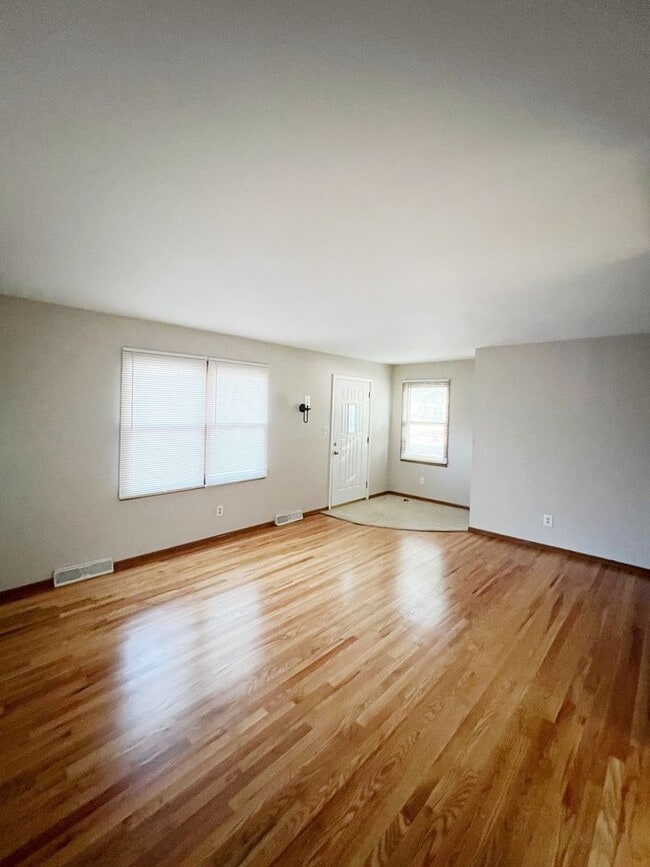 Photo - COMING SOON: Beautifully Updated Home in t...