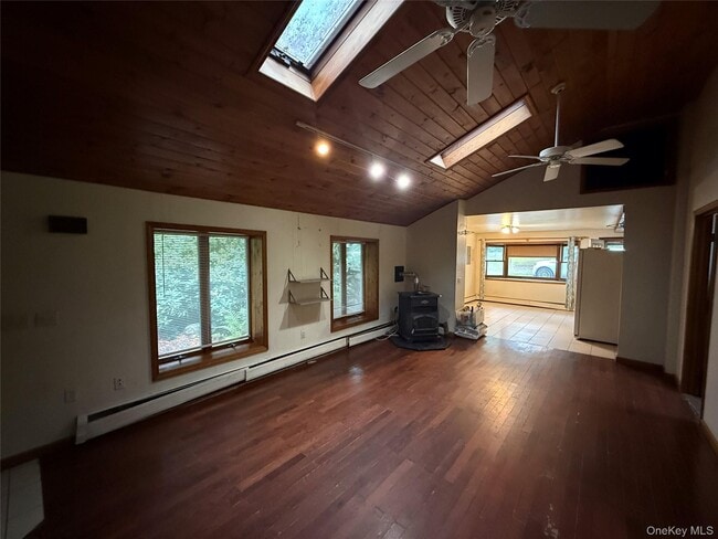 Photo - 7 Tanglewood Park Dr