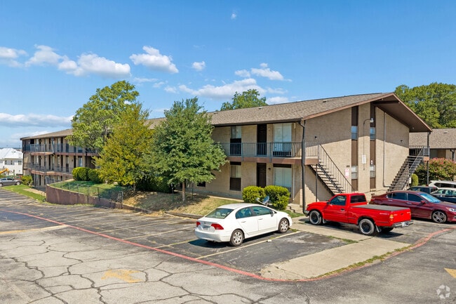 Photo - Meadows Apartments
