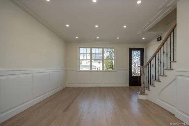 Photo - 7 Victoria Ln Unit B