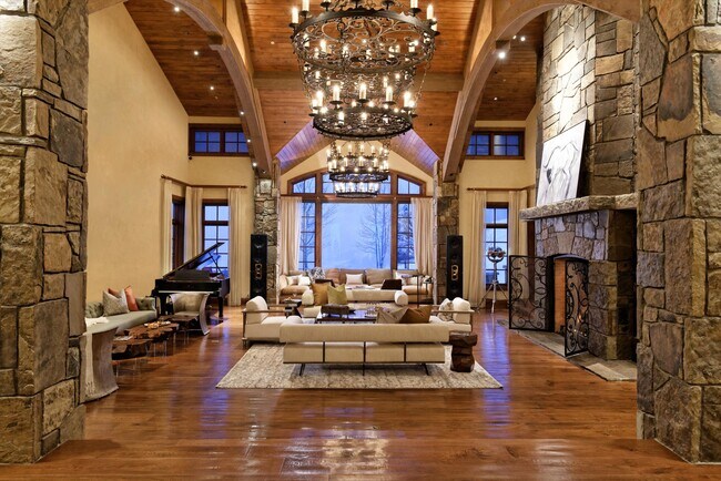 Photo - 220 Buttermilk Ln