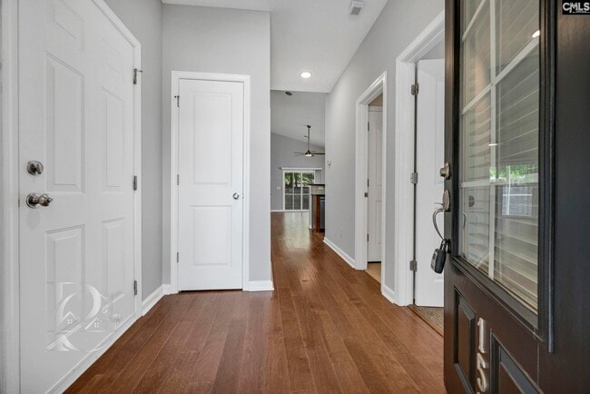 Photo - 157 Springhaven Dr