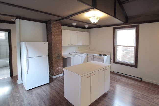 Photo - 405 S Trenton Ave Unit 2