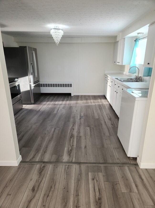 Photo - 61 Baird Ave Unit 1