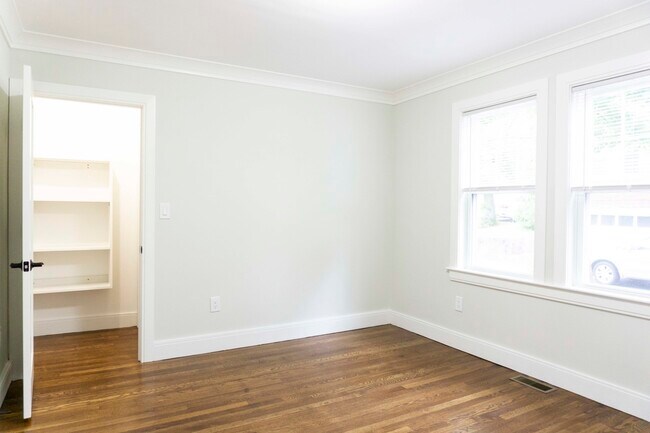 15 Nottinghill Rd
