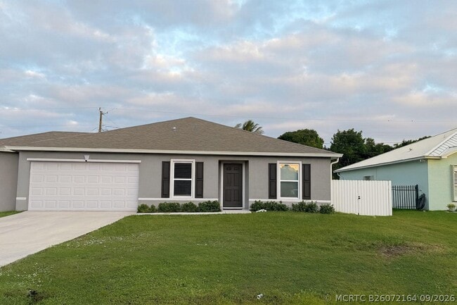 Photo - 2507 SE Charleston Dr
