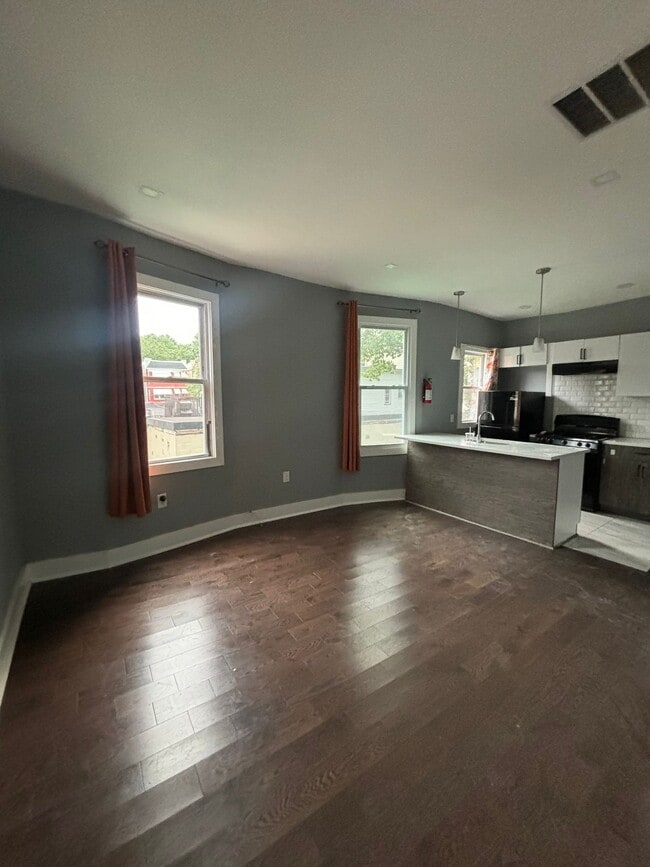 Photo - 808 S 17th St Unidad 2