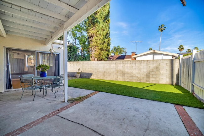 Photo - 15157 Valleyheart Dr