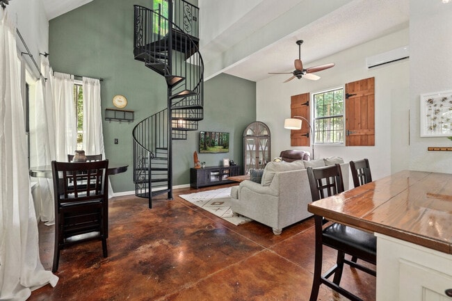 Photo - 10583 Two Girls Ln Unit ID1221803P