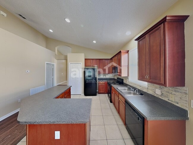 Photo - 1714 Cedar Lake Dr