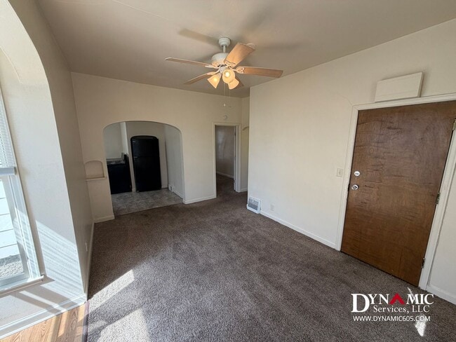 Photo - 215 S Duluth Ave Unidad Apt. 2