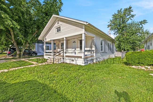 Photo - 619 Houser Dr