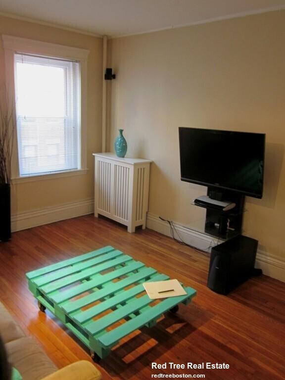 Photo - 35 Queensberry St