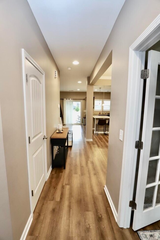 500 Kittiwake Ln