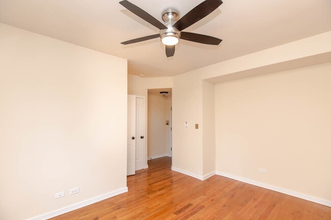 Photo - 1430 N Dearborn Pkwy Unit 313