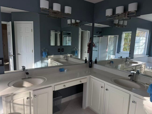 Photo - 2972 Kildare Ln