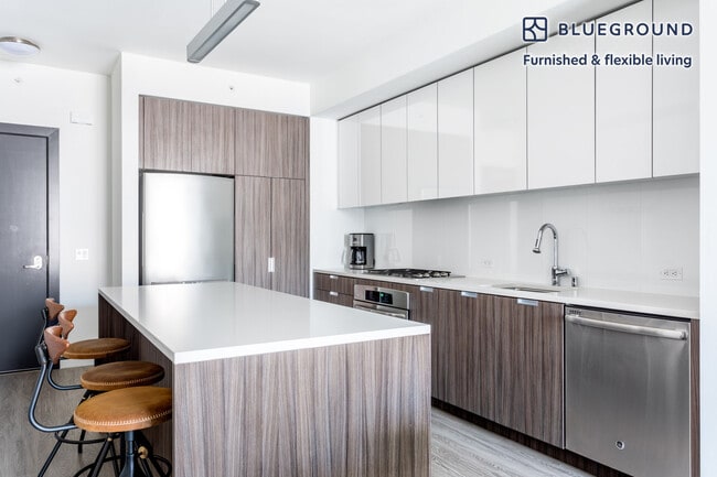 Photo - 8 10th St Unidad FL32-ID349